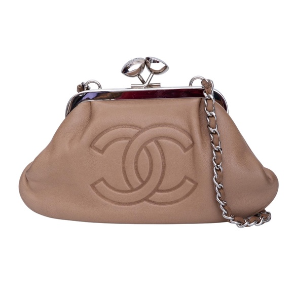 CHANEL LAMBSKIN BEIGE CC KISS LOCK EVENING CLUTCH (2004) TIMELESS - Picture 1 of 7
